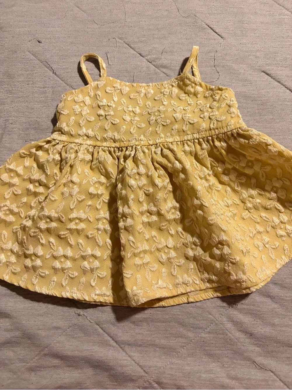 SHEIN Yellow Embroidered Floral Kids Matching Set